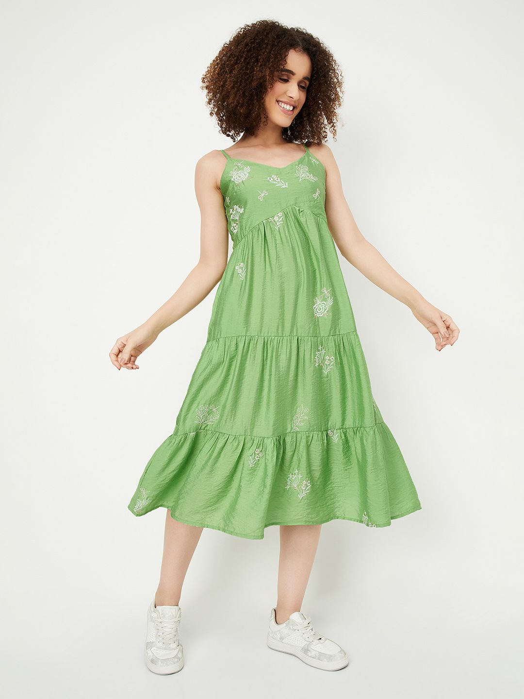 

max Floral Embroidered Shoulder Straps Fit and Flare Tiered Dresses, Green