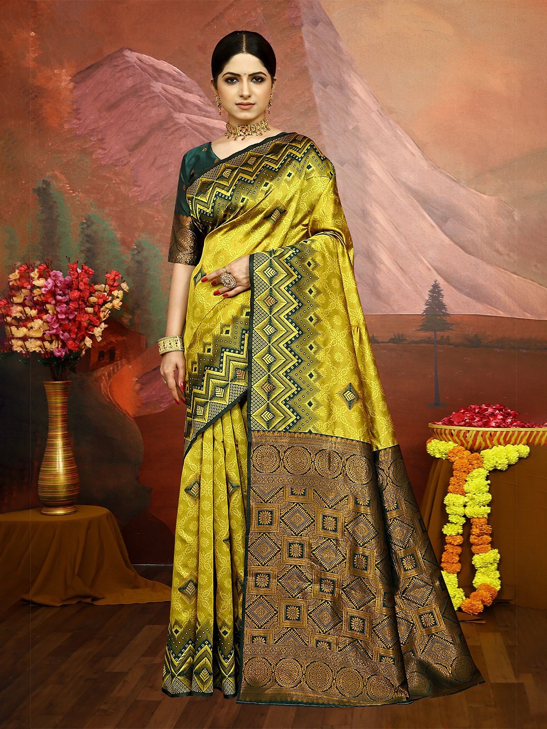 

APNISHA Ethnic motifs Woven Design Zari Pure Silk Banarasi Saree, Yellow
