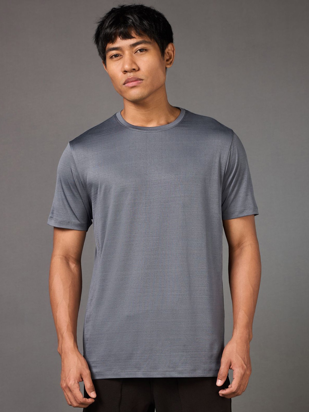 

CULT Men Moisture Wicking Solid Round Neck T-shirt, Grey