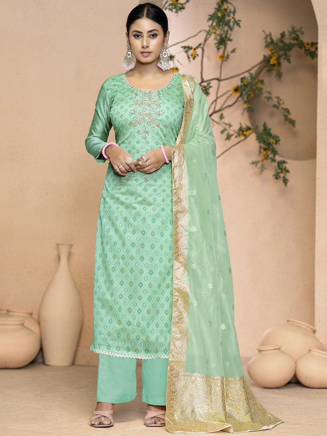 

Maroosh Floral Embellished Unstitched Dress Material, Sea green