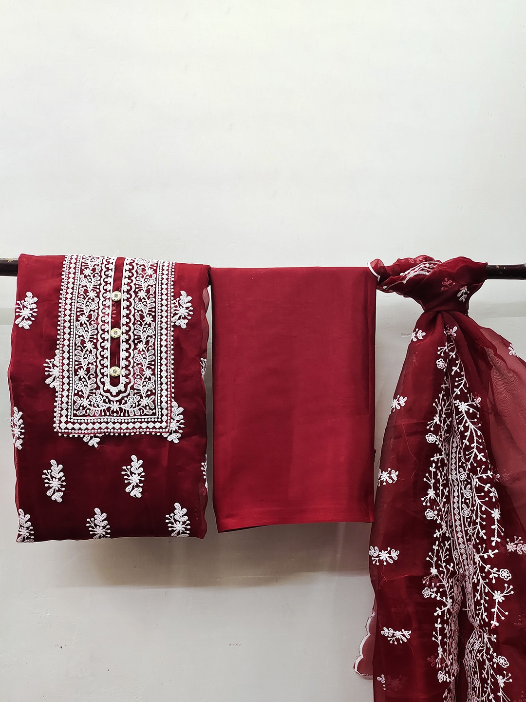 

Maroosh Ethnic Motifs Embroidered Organza Unstitched Dress Material, Maroon