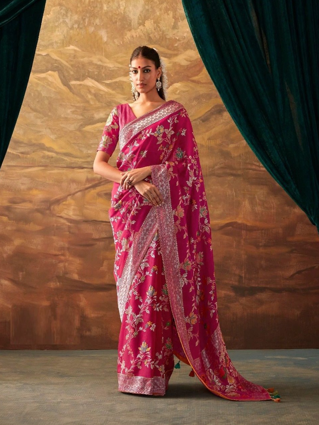 

MAHALASA Floral Woven Design Zari Paithani Saree, Pink