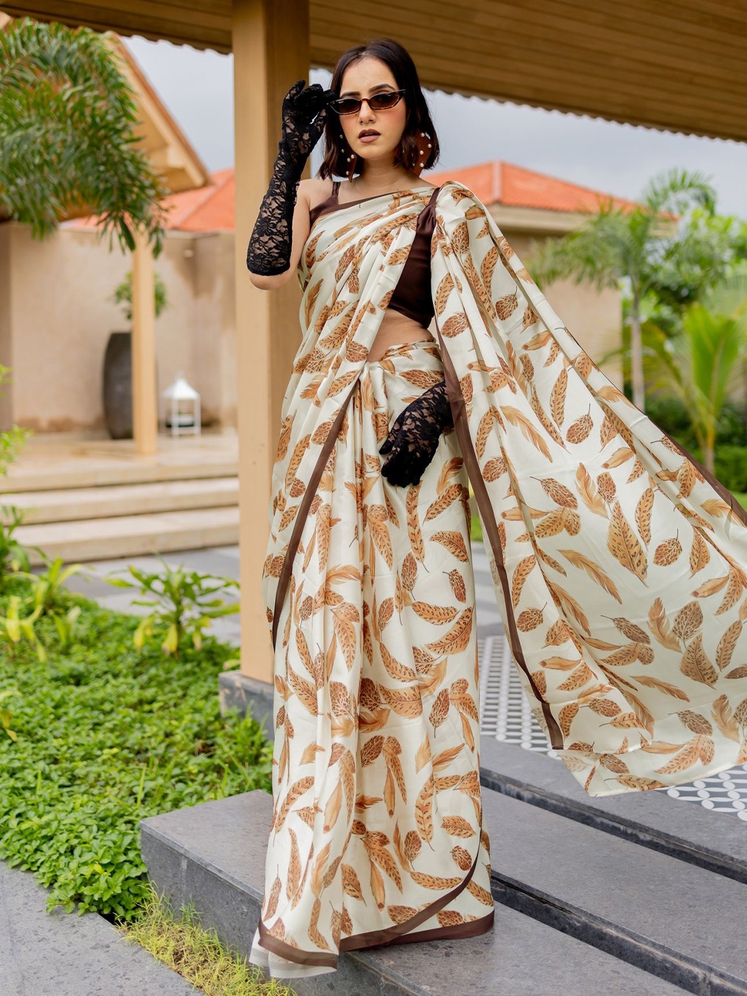 

MIRCHI FASHION Floral Printed Satin Saree With Blouse Piece, Cream