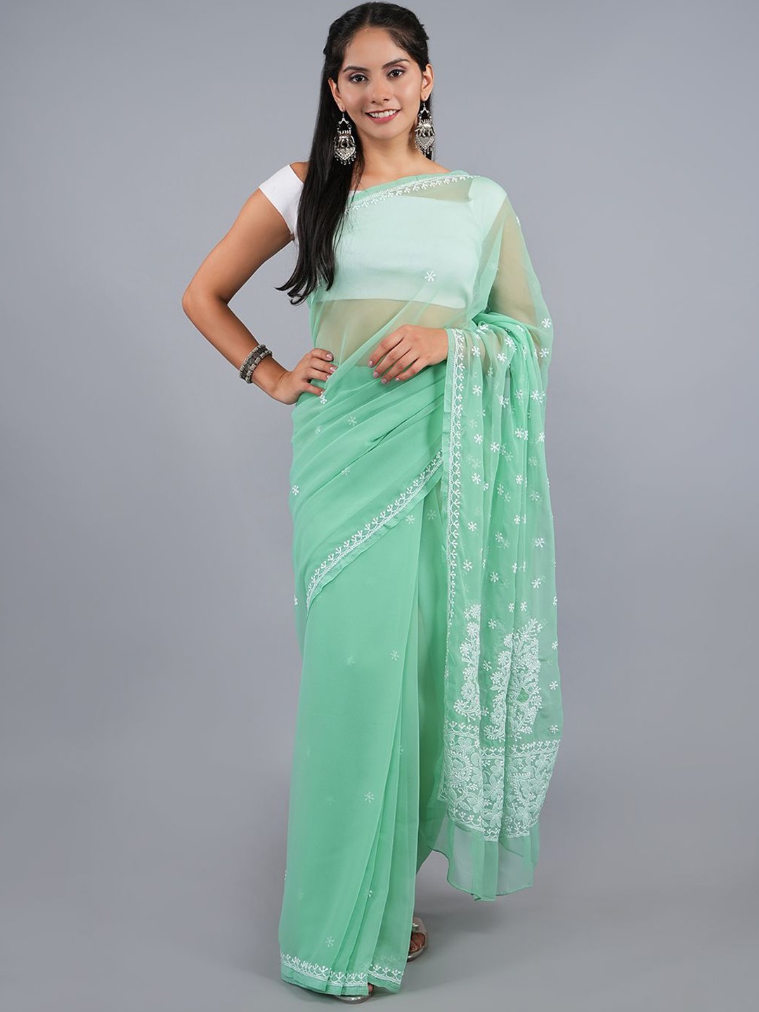 

Seva Chikan Women Ethnic Motifs Embroidered Saree, Green