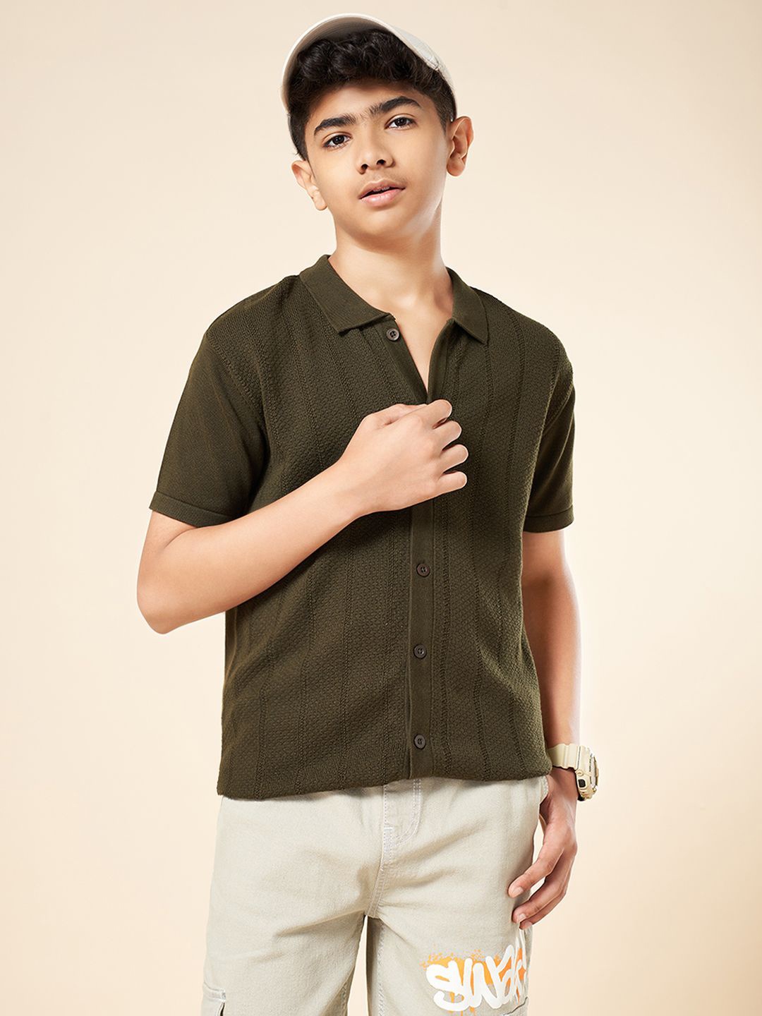 

Coolsters by Pantaloons Boys Spread Collar Textured Cotton Casual Shirt, Olive