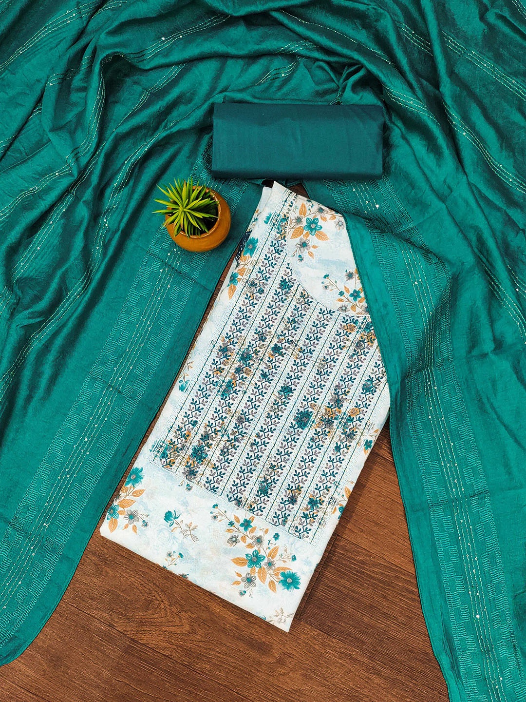

KALINI Embroidered Pure Cotton Unstitched Dress Material, Green