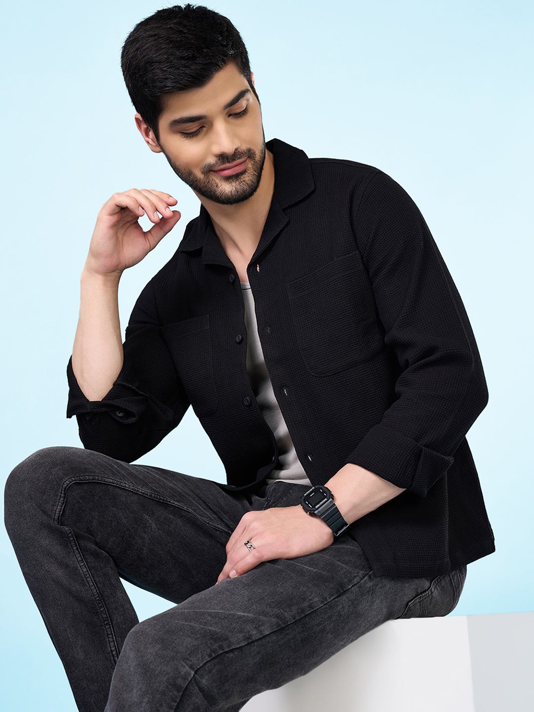 

People Men Cuban Collar Textured Boxy Casual Shirt, Black