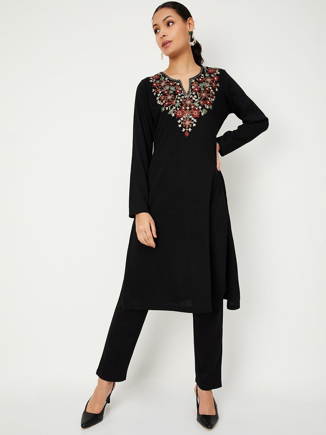 

max Floral Yoke Design Thread Work Straight Kurta, Black