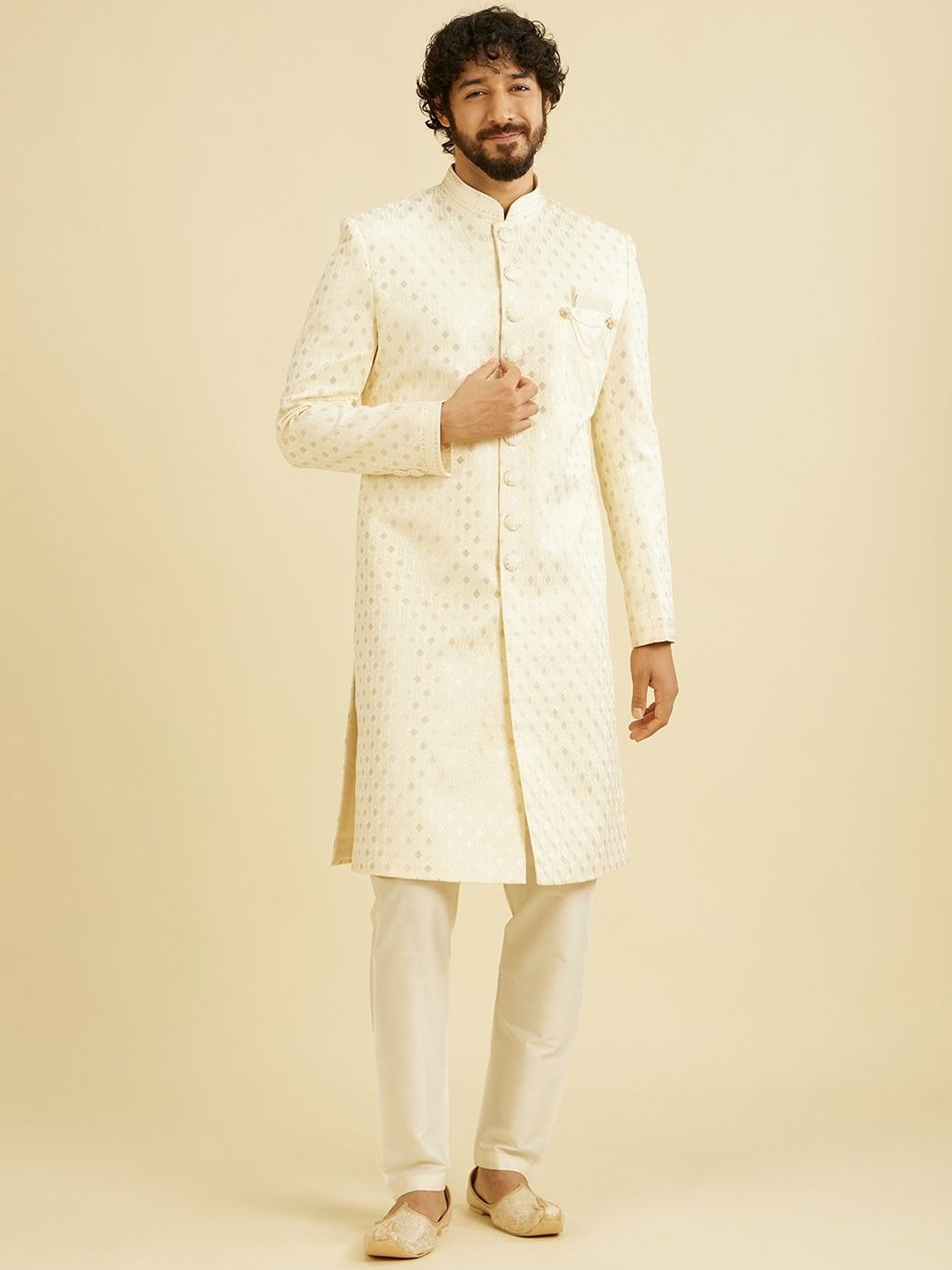 

Manyavar Men Embroidered Raw Silk Sherwani, Cream