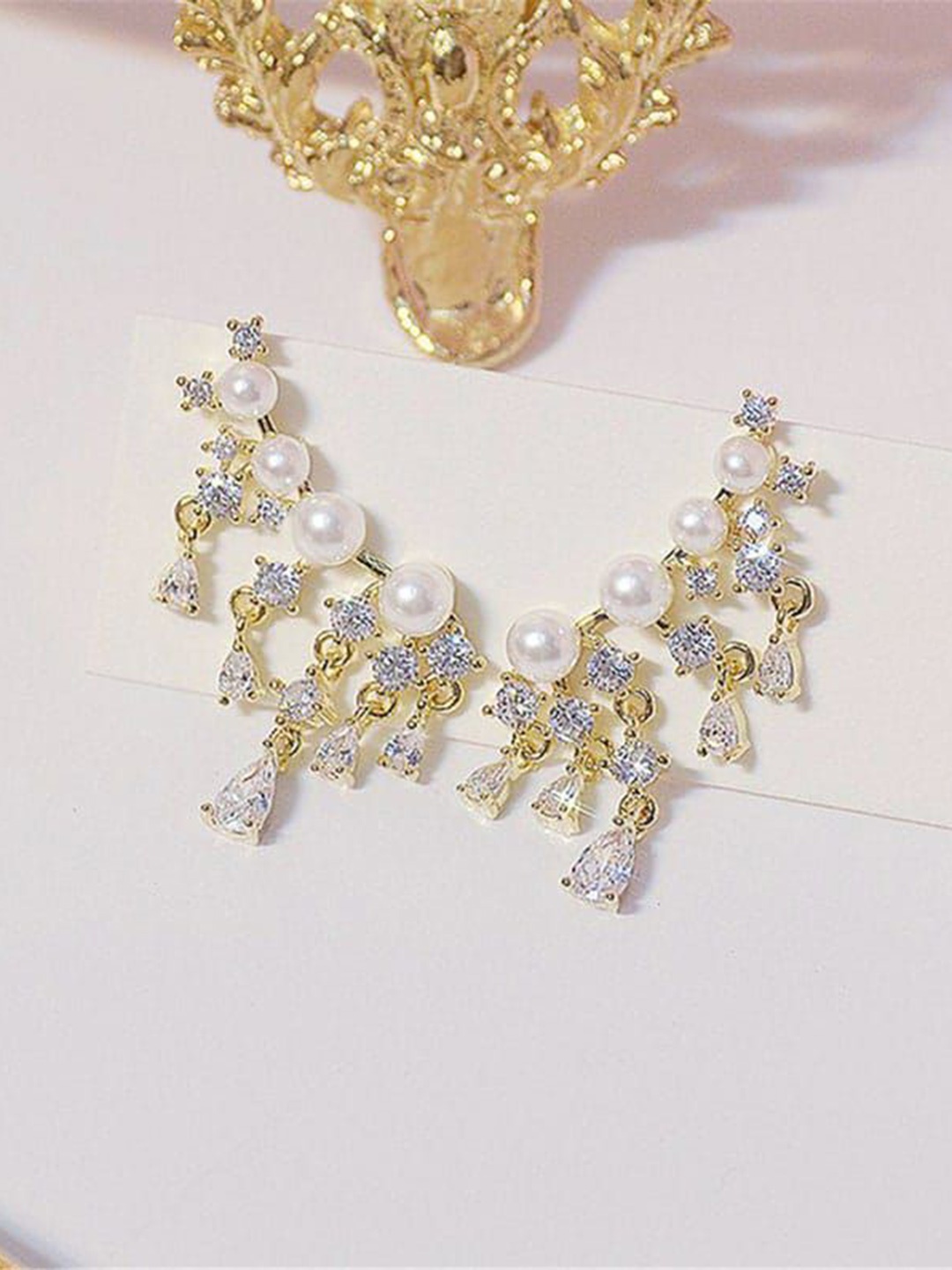 

YU FASHIONS Geometric Drop Earrings, Gold