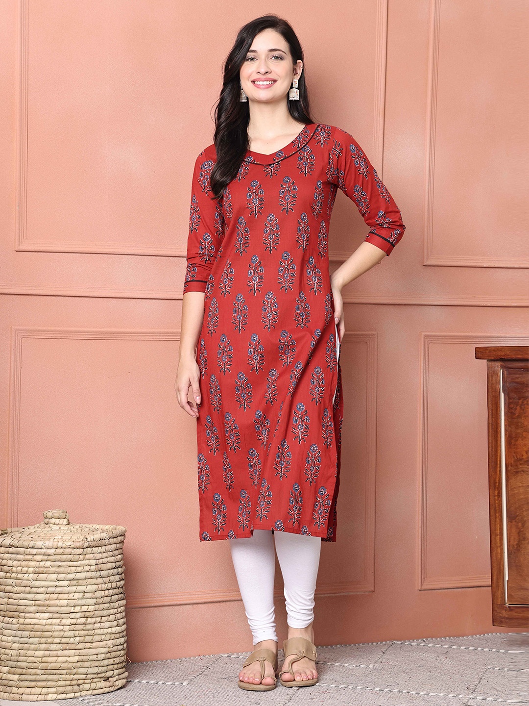 

KALINI V-Neck Floral Printed Pure Cotton Straight Kurta, Maroon