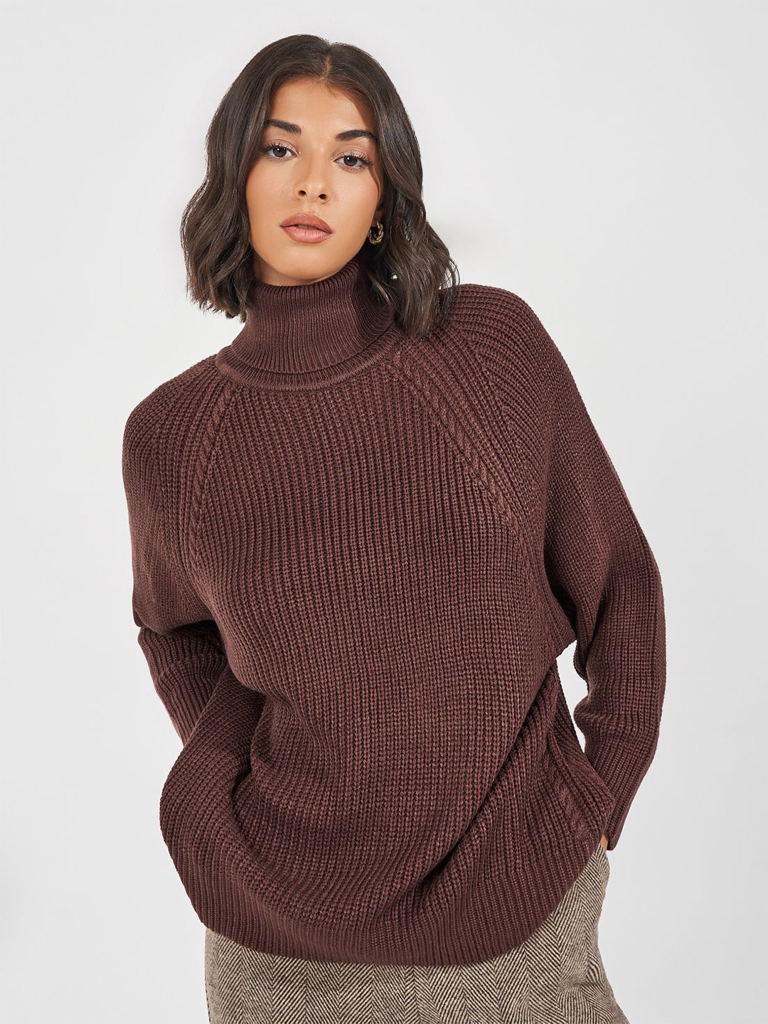 

Styli Women Chunky Knit Turtle Neck Boxy Fit Sweater, Brown