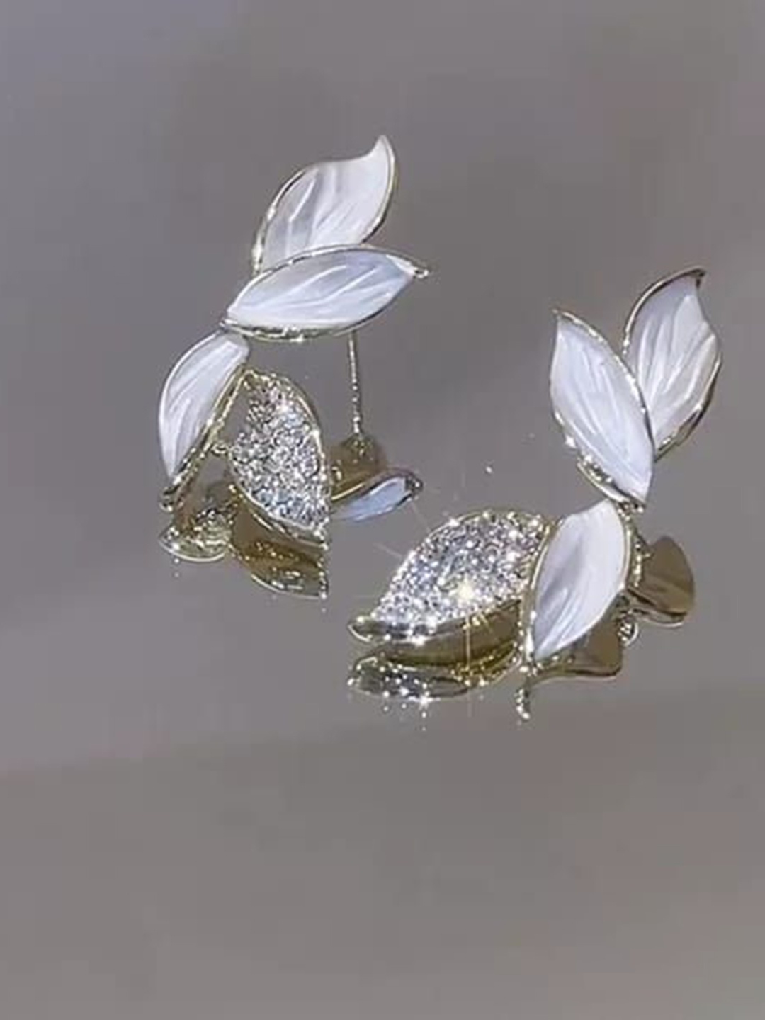 

YU FASHIONS Geometric Drop Earrings, Gold