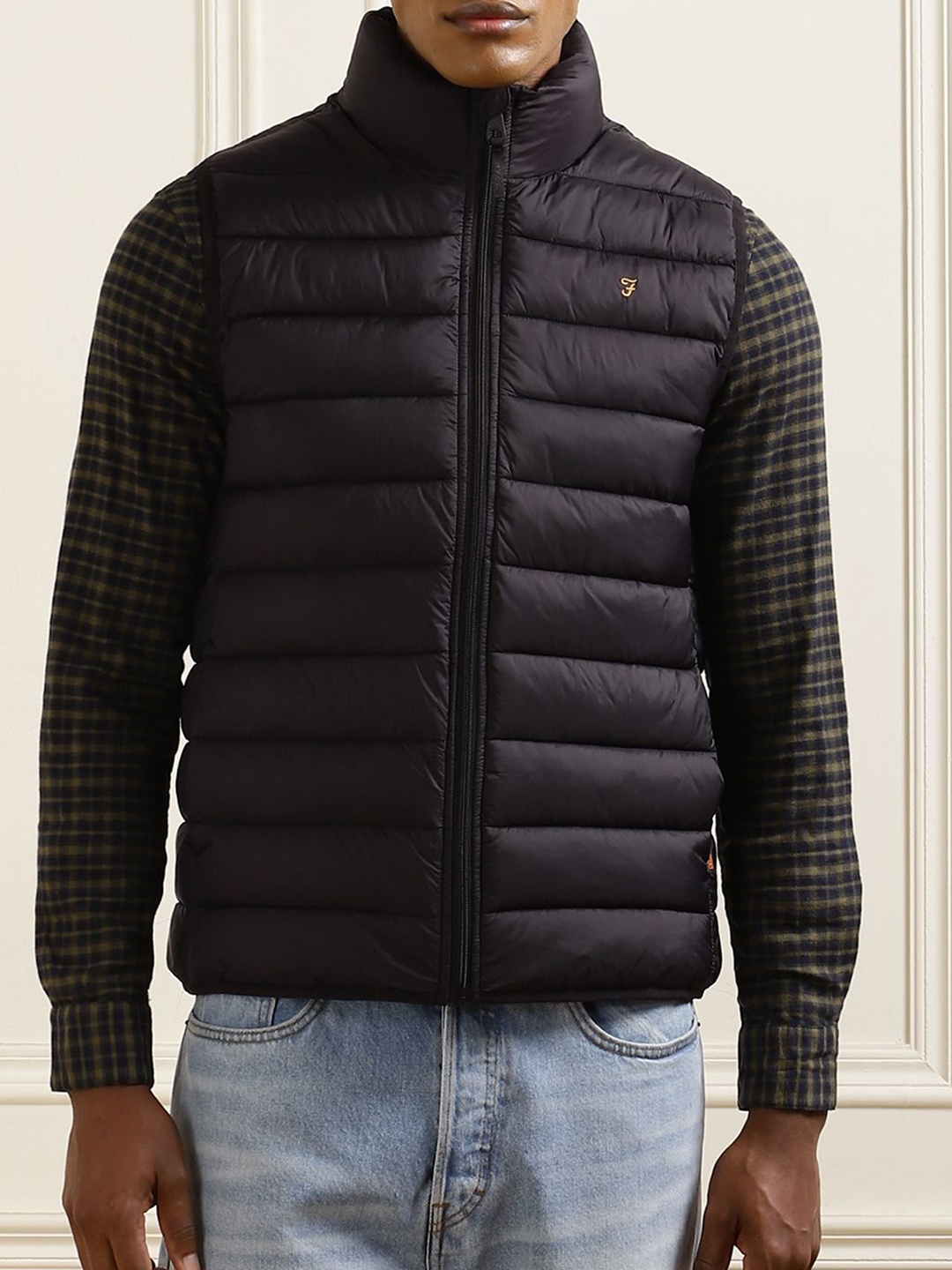 

Farah Men Mock Collar Solid Casual Puffer Jacket, Black