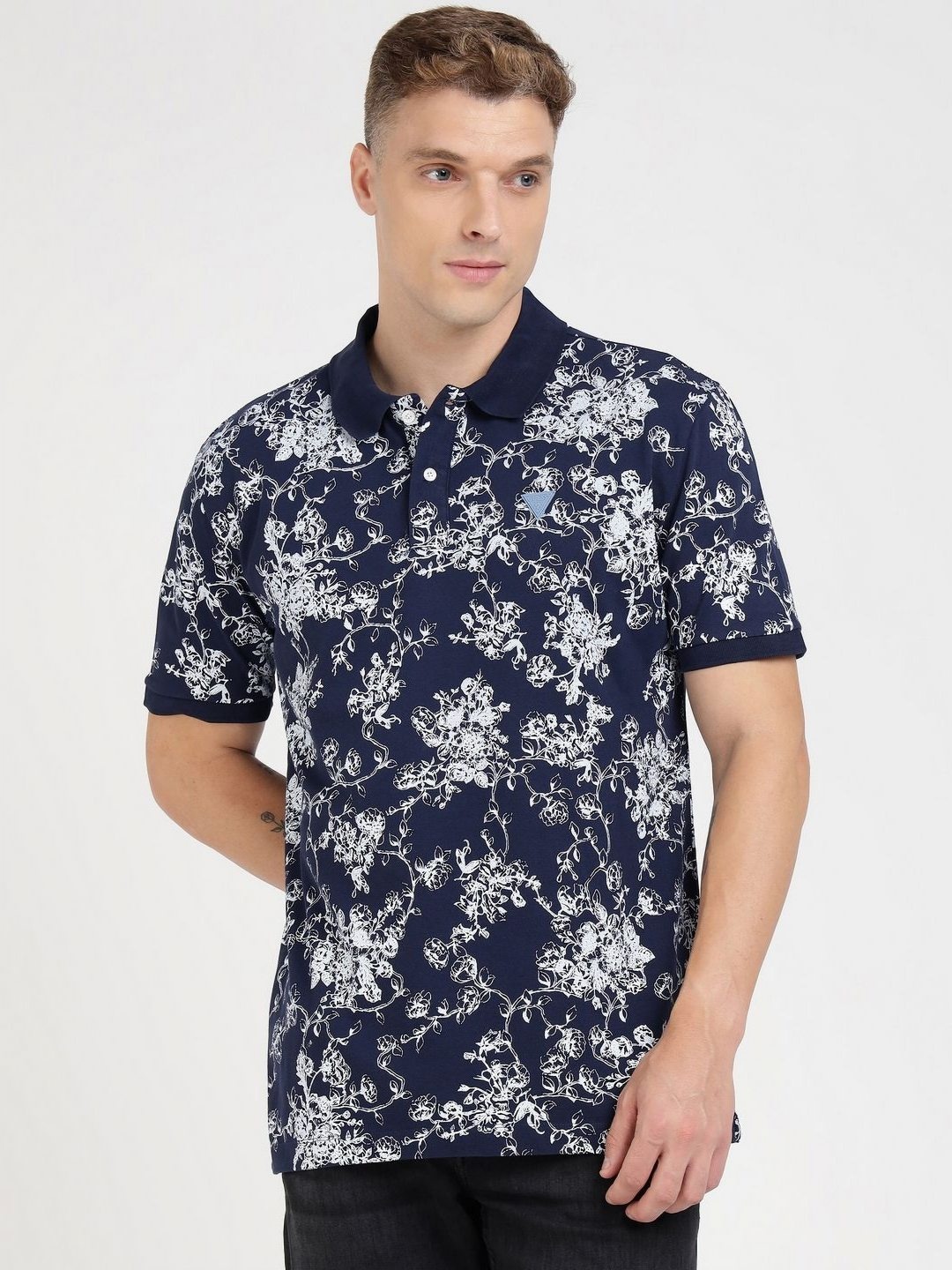 

GUESS Men Floral Printed Polo Collar Cotton T-shirt, Blue