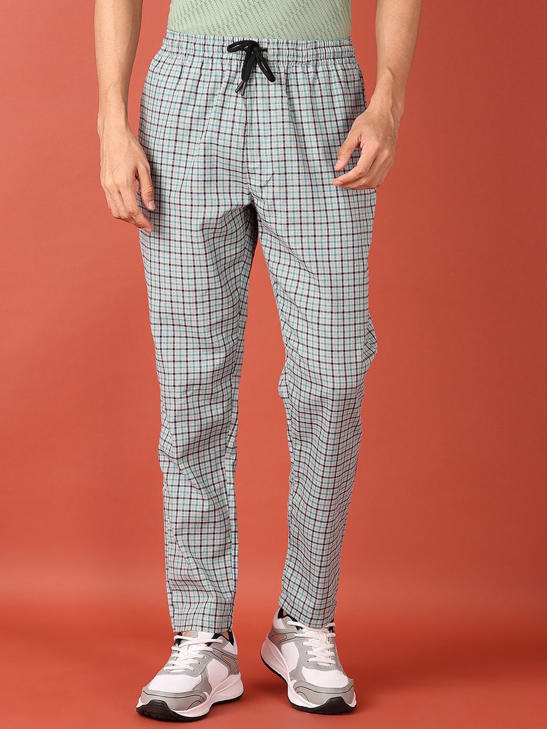 

V-Mart Men Checked Cotton Mid-Rise Track Pants, Grey