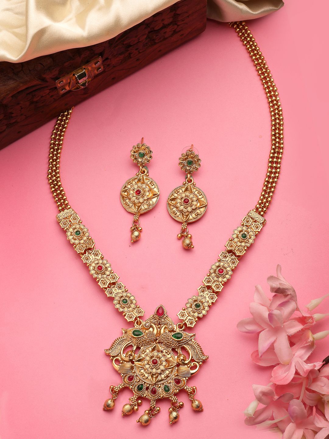 

NVR Gold Plated Stone Studded Temple Jewellery Set