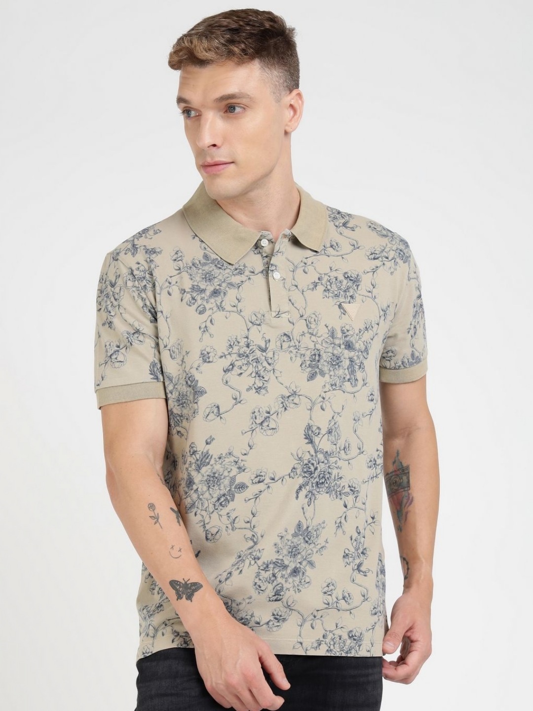 

GUESS Men Floral Printed Polo Collar Cotton T-shirt, Beige