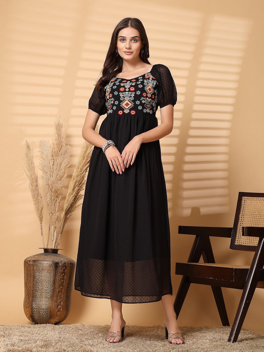 

ARDITA Embroidered Puff Sleeve Chiffon Maxi Dress, Black