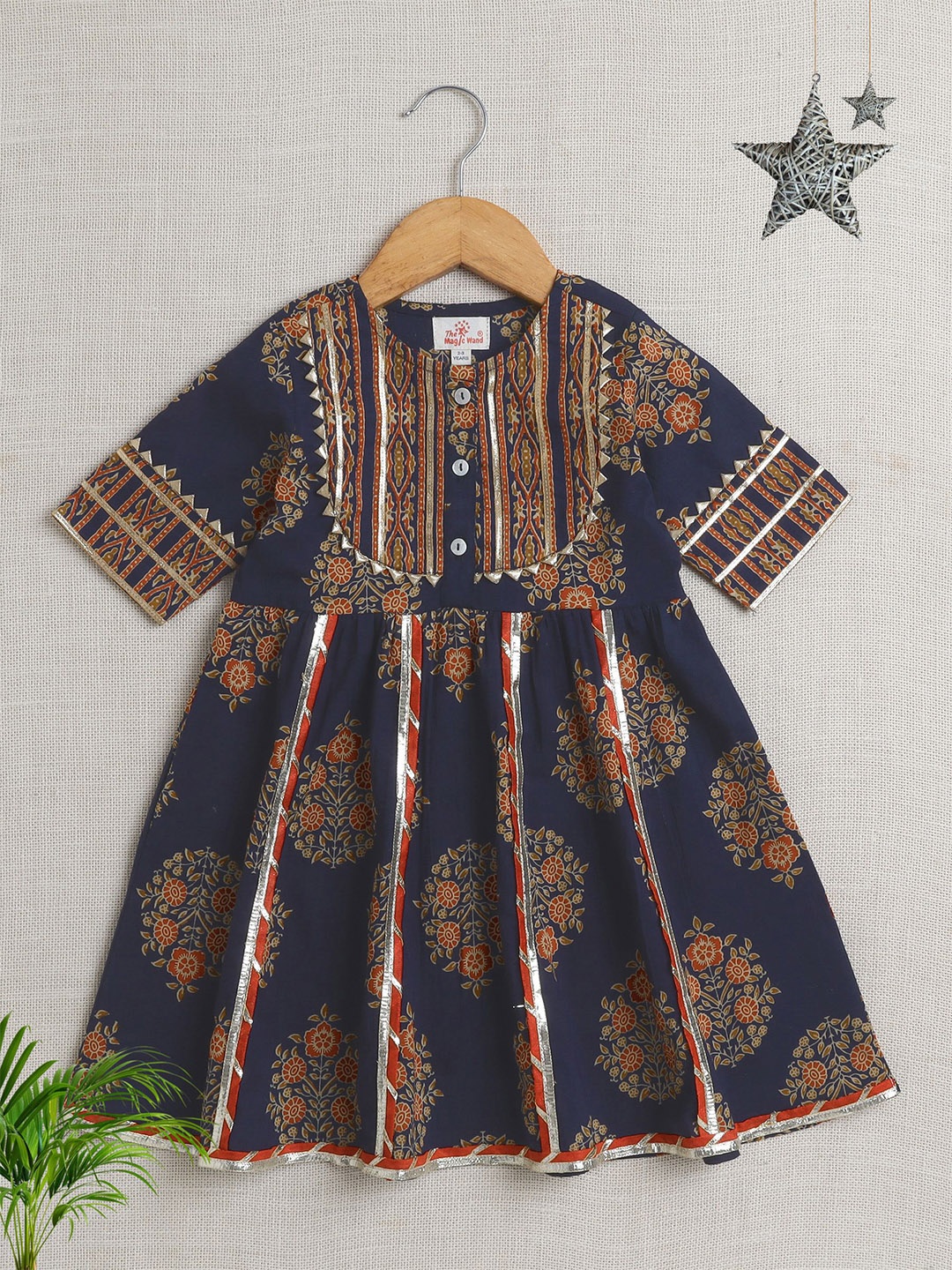 

The Magic Wand Girls Ethnic Motifs Printed Fit & Flare Ethnic Dress, Navy blue