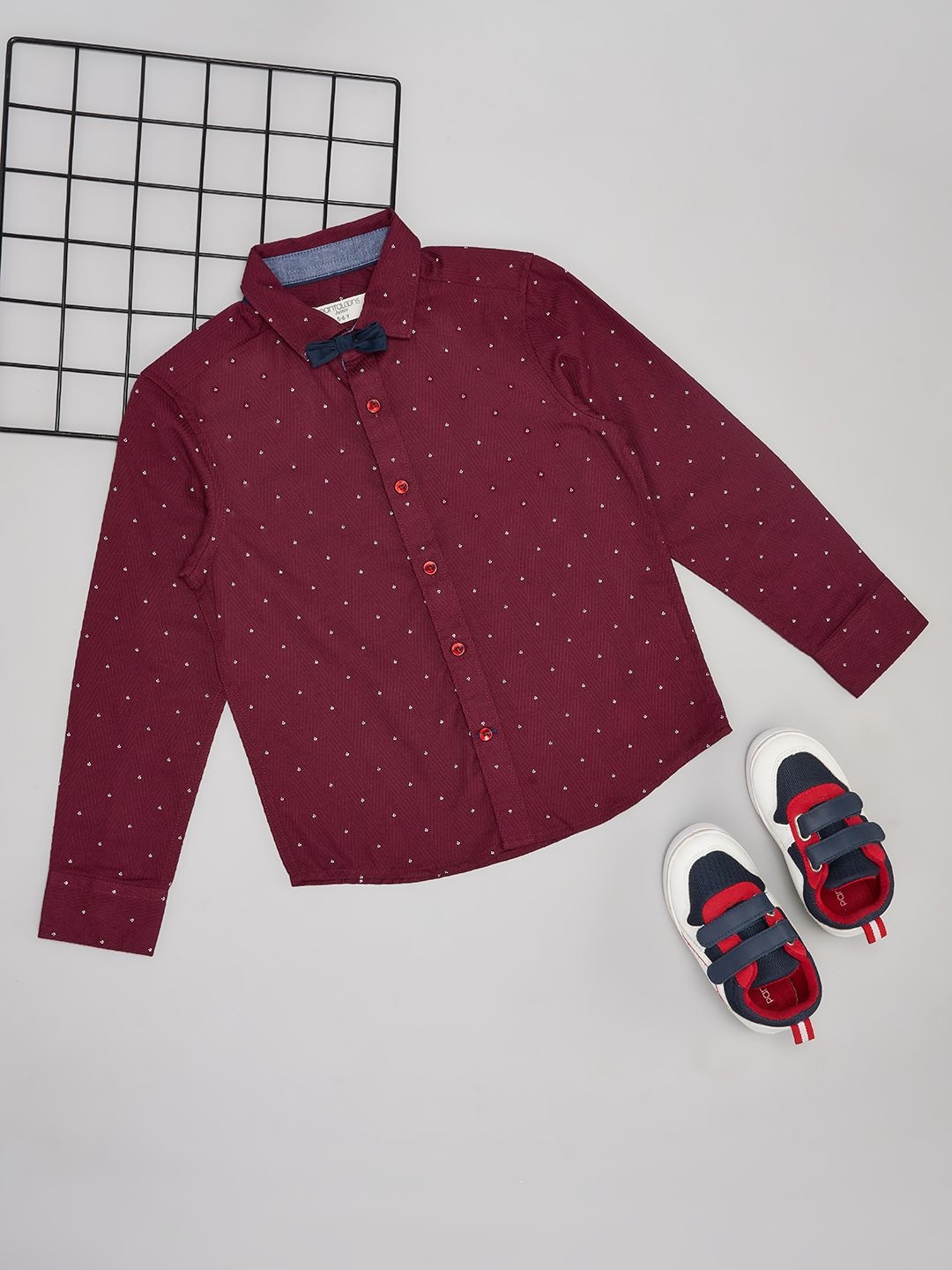 

Pantaloons Junior Boys Spread Collar Textured Cotton Casual Shirt, Maroon