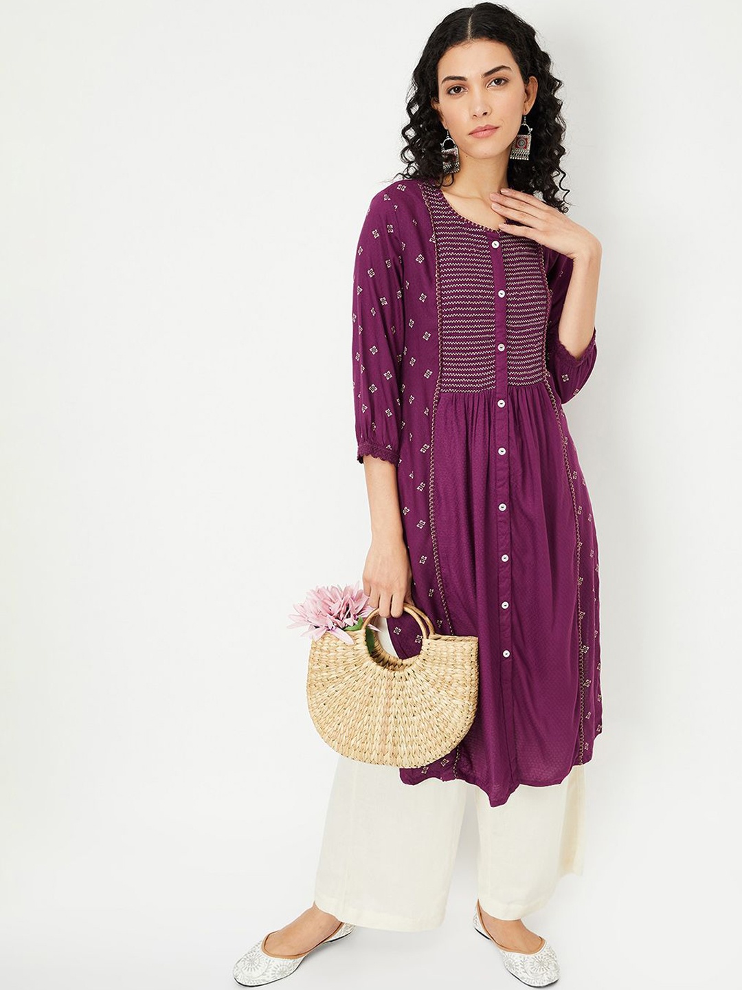 

max Geometric Embroidered Thread Work Straight Kurta, Purple