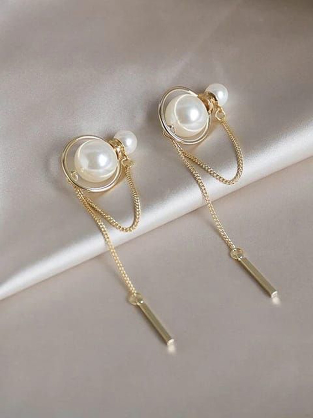 

YU FASHIONS Gold-Plated Rhinestone Studded Geometric Drop Earrings