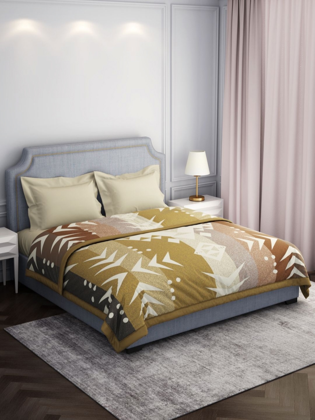

Welspun Brown & Olive Green Abstract Printed AC Room 600 GSM Double Bed Blanket