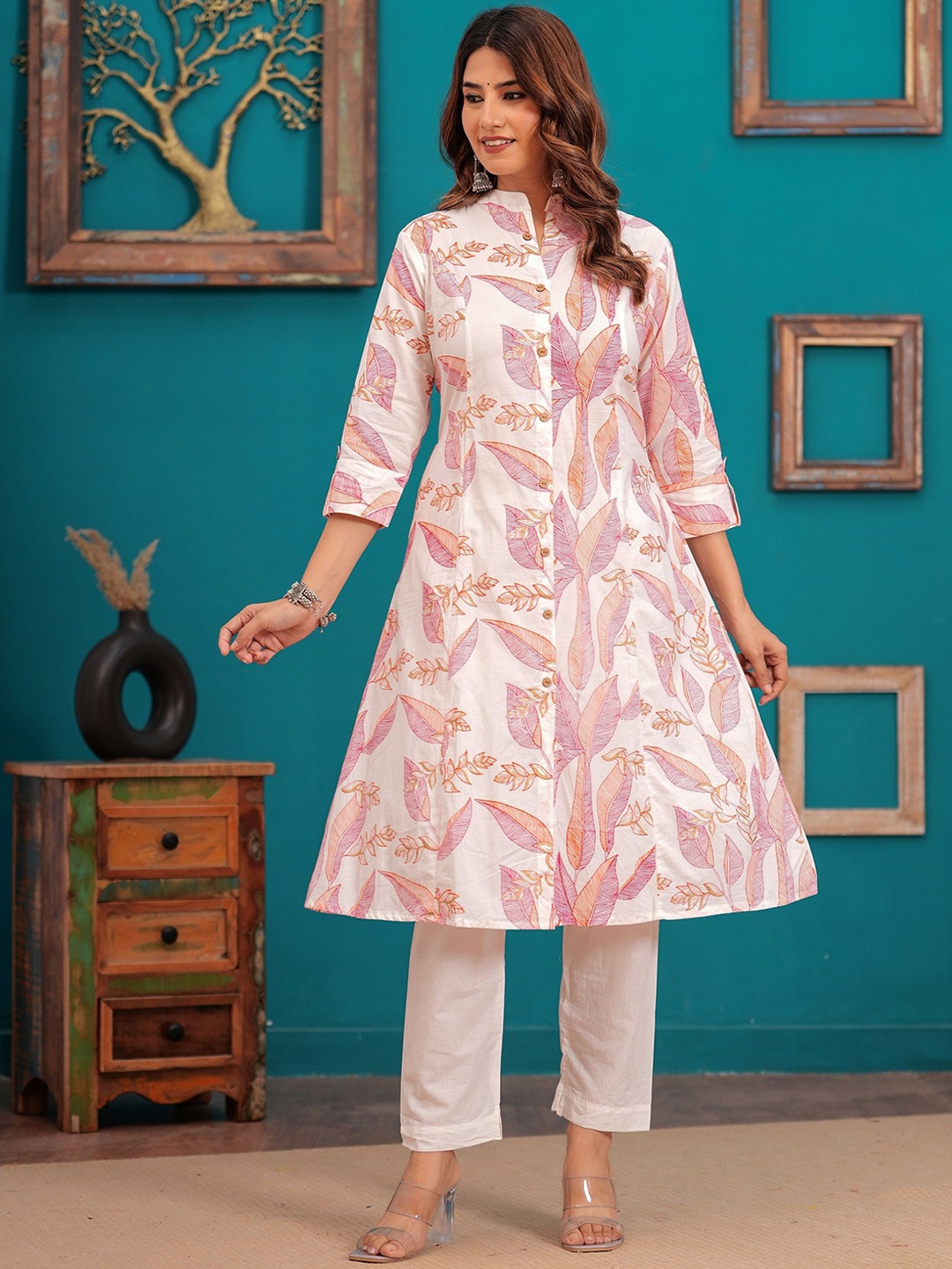 

JAFFRY EMBROIDERY Floral Printed Regular Pure Cotton A-Line Kurta with Trousers, Pink