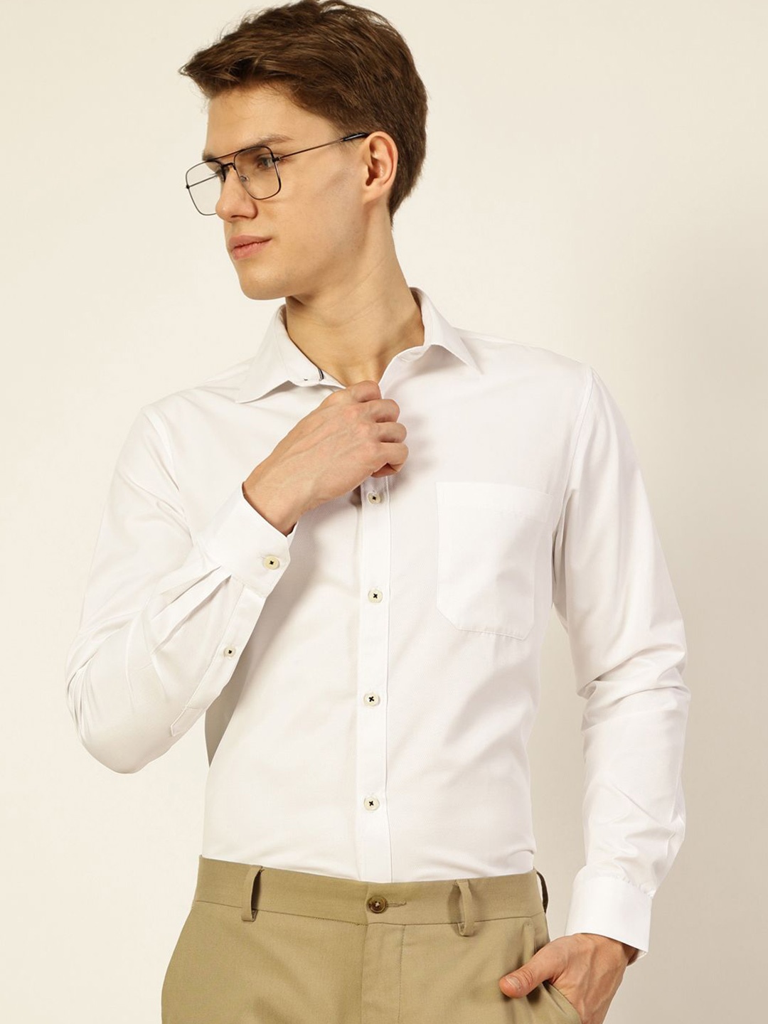 

Thomas Scott Men Smart Cutaway Collar Solid Cotton Formal Shirt, White