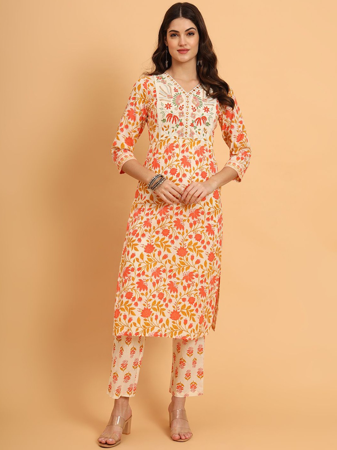

AAYUMI Floral Printed V-Neck Pure Cotton Straight Kurta With Trousers & Dupatta, Orange