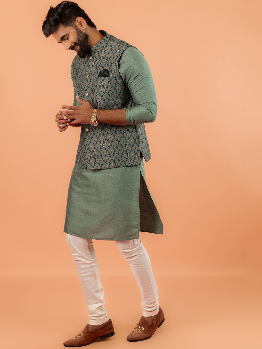 

KISAH Mandarin Collar Straight Kurta With Churidar & Woven Design Nehru jacket, Green