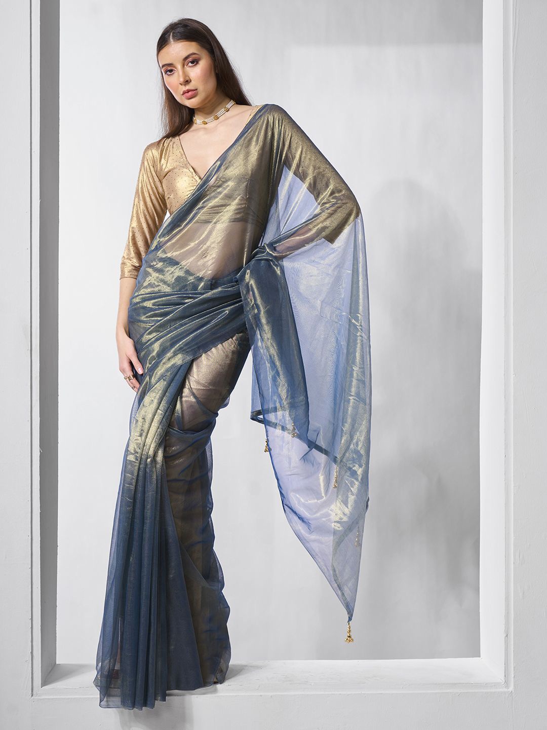 

Mitera Women Organza Ready to Wear Saree, Teal