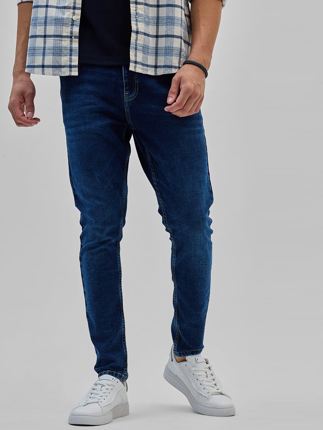 

Snitch Men Narrow Slim Fit No Fade Stretchable Jeans, Navy blue