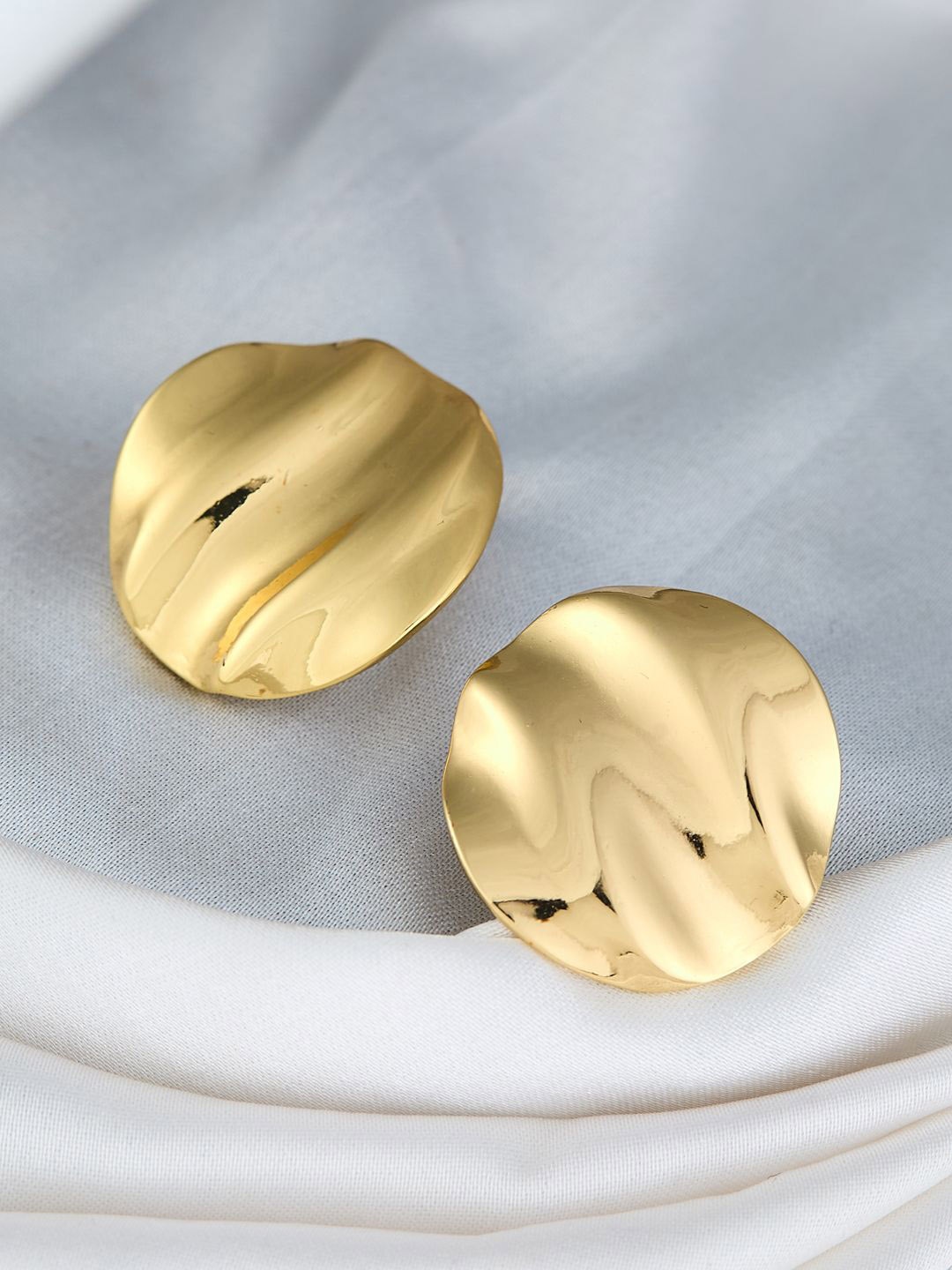 

ATIBELLE Gold-Plated Round Shaped Textured Minimal Classic Studs