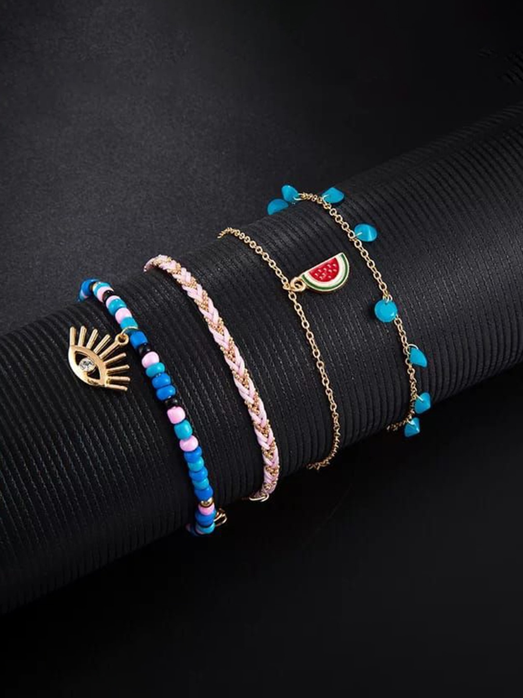 

YU FASHIONS Set of 4 Gold-Plated Stone Studded and Beaded Anklets