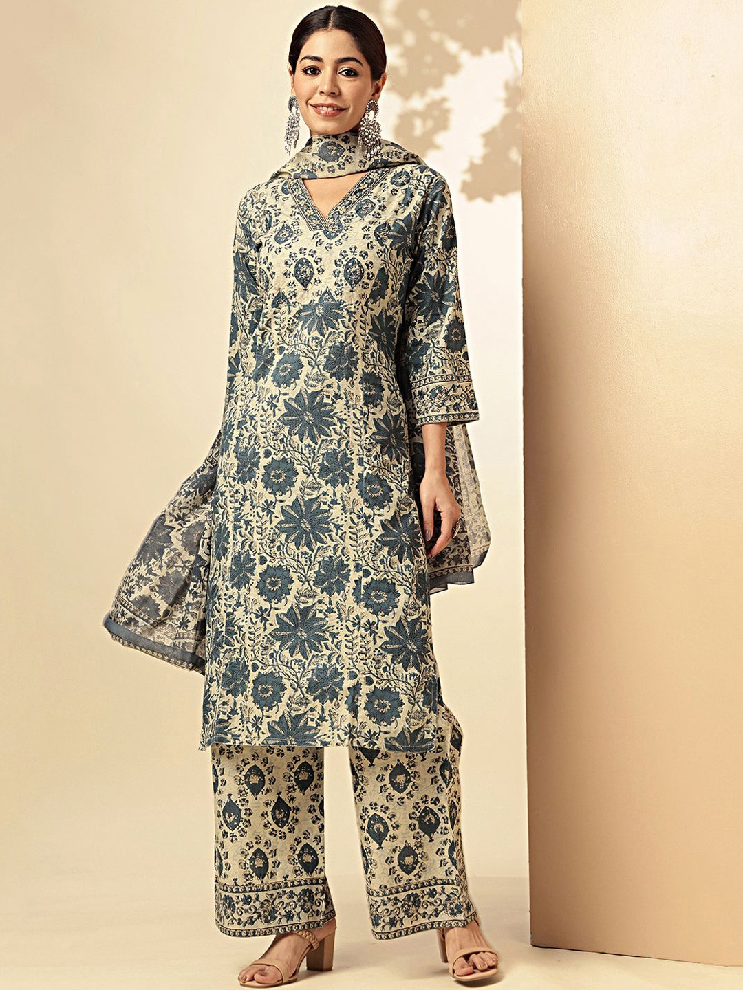 

Vbuyz Floral Printed Pure Cotton Straight Kurta With Palazzo & Dupatta, Beige