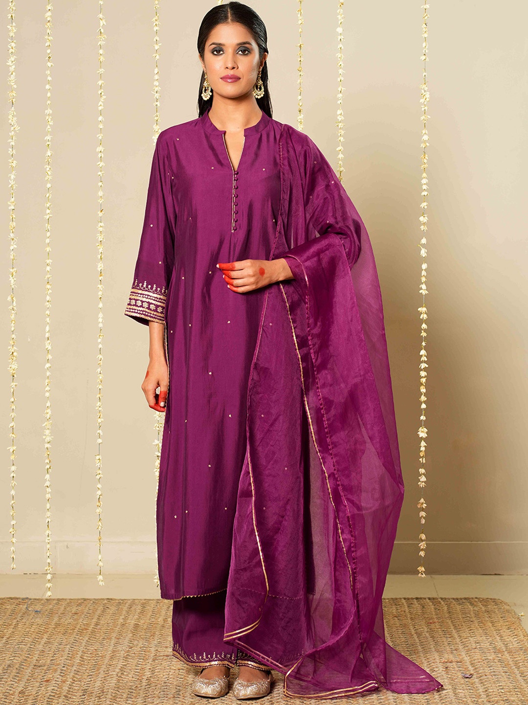 

MEESAN Mandarin Collar Kurta With Trousers & Dupatta, Purple