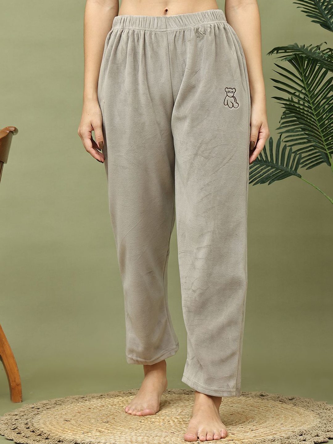 

TAG 7 Women Mid Rise Lounge Pants, Grey