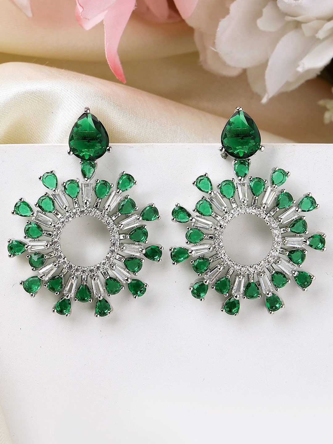 

KARATCART Silver-Plated Contemporary Studs Earrings, Green