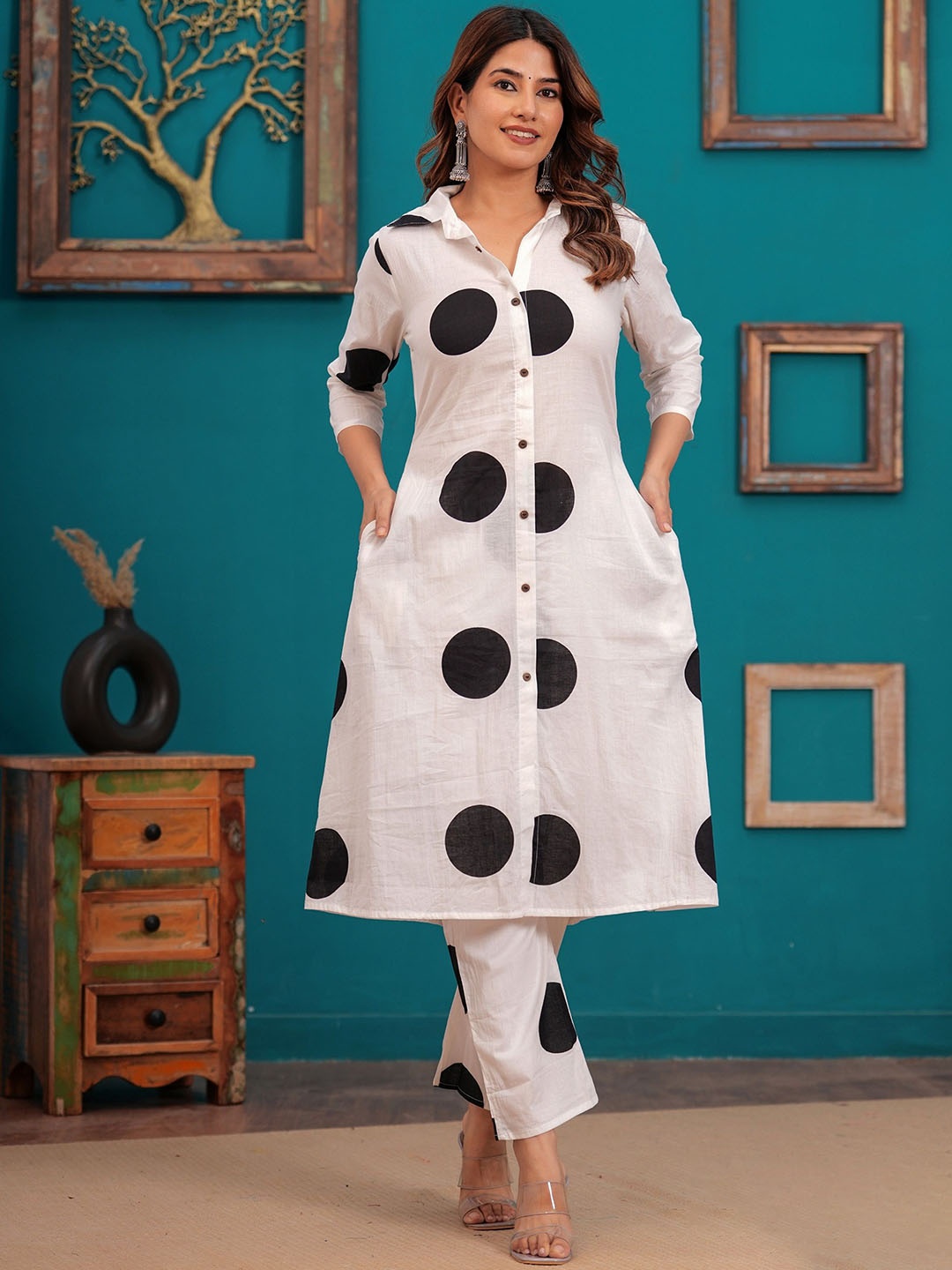 

JAFFRY EMBROIDERY Polka Dots Printed Regular Pure Cotton A-Line Kurta with Trousers, White