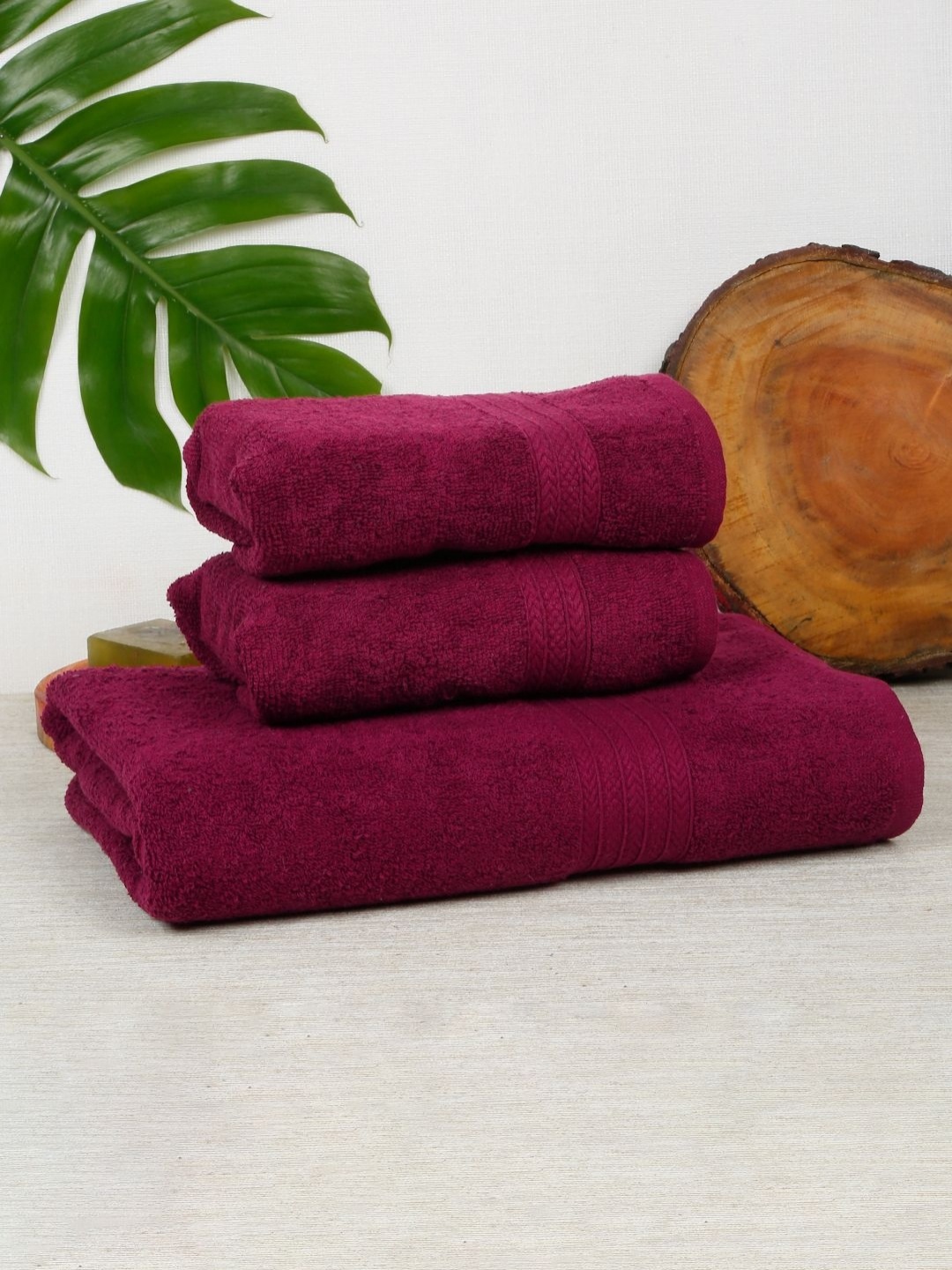 

Creeva Classic Set Of 3 Maroon 545 GSM Cotton Bath & Hand Towels