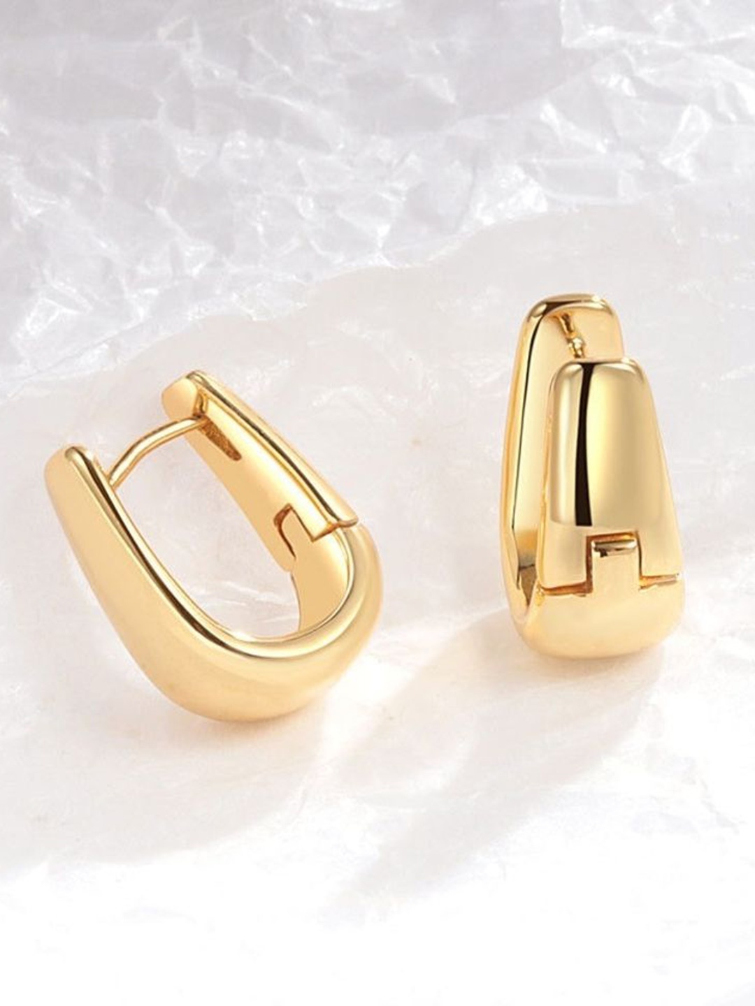 

MYKI Stainless Steel Gold-Plated Contemporary Hoop Earrings