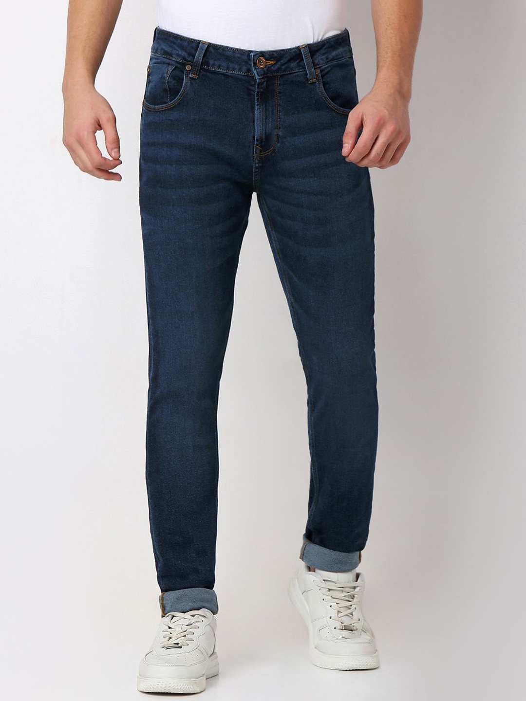 

SPYKAR Men Slim Fit Low-Rise Light Fade Jeans, Blue