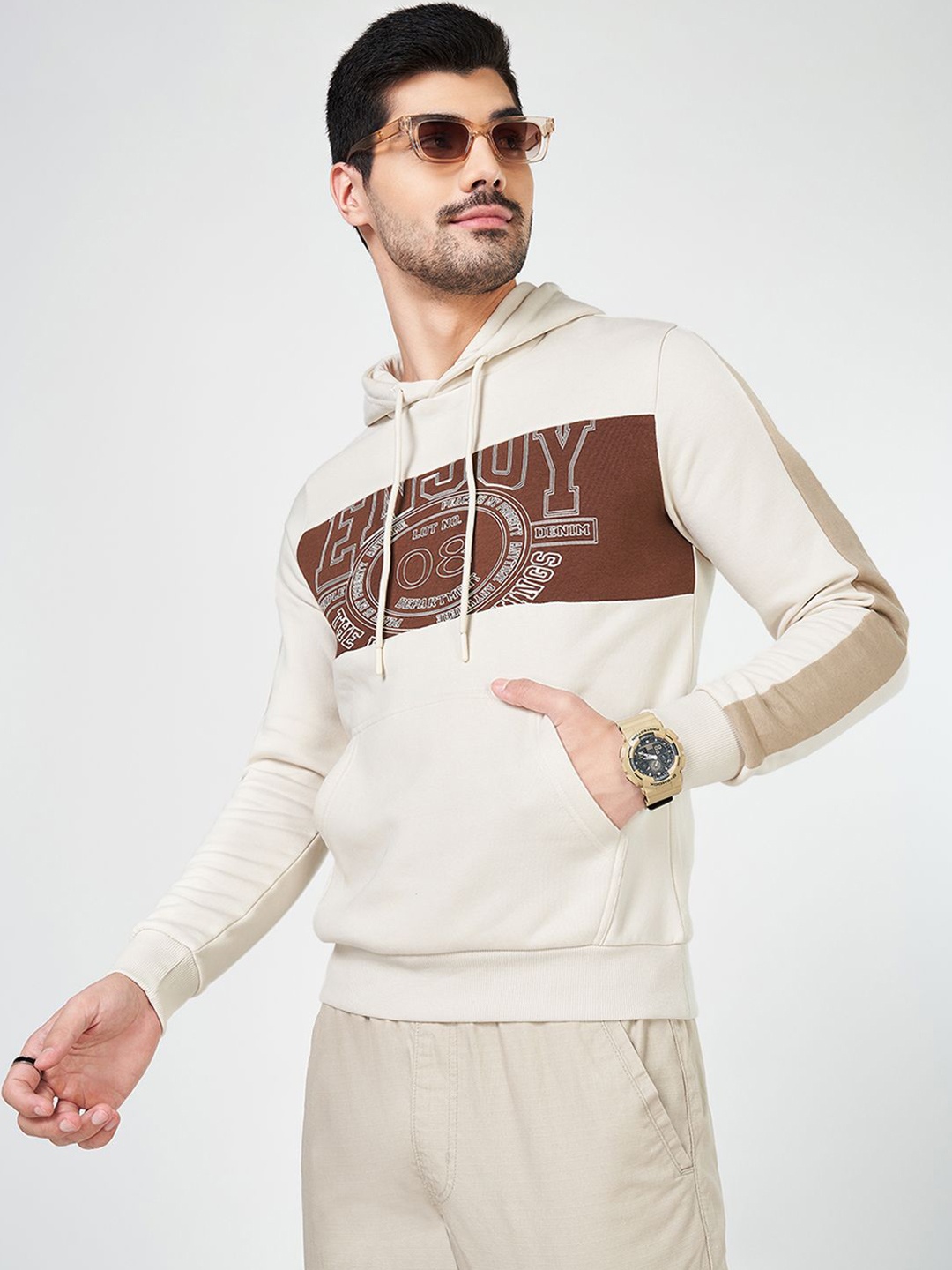 

People Men Printed Cotton Hooded Pullover Sweatshirt, Cream