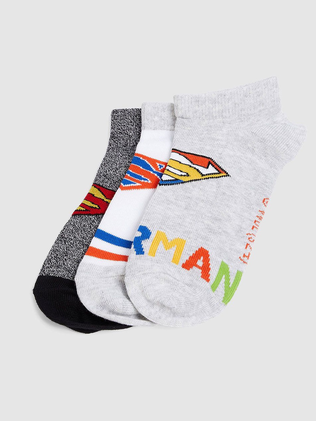 

max Boys Pack Of 3 Patterned Ankle-Length Socks, White