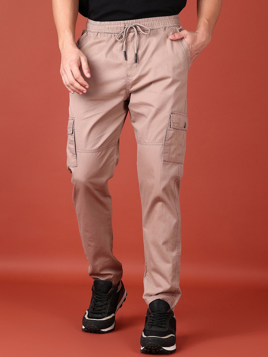 

V-Mart Men Mid-Rise Cargos Trousers, Brown