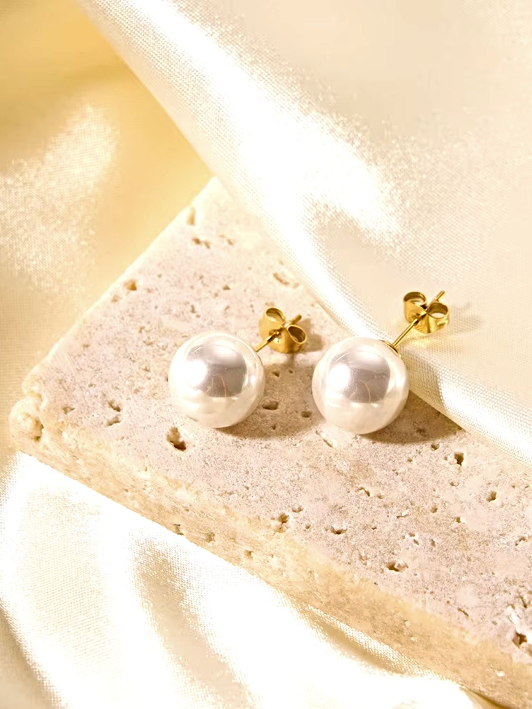 

Proplady Gold-Plated German Silver Star Shaped Mother of Pearl Studs