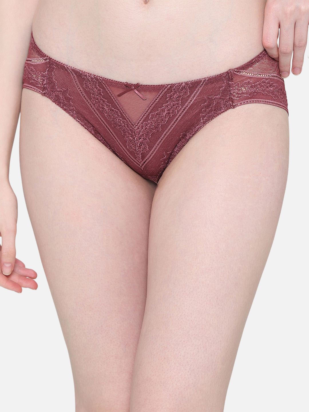 

Wacoal Women Self Design Low-Rise Bikini Briefs, Burgundy