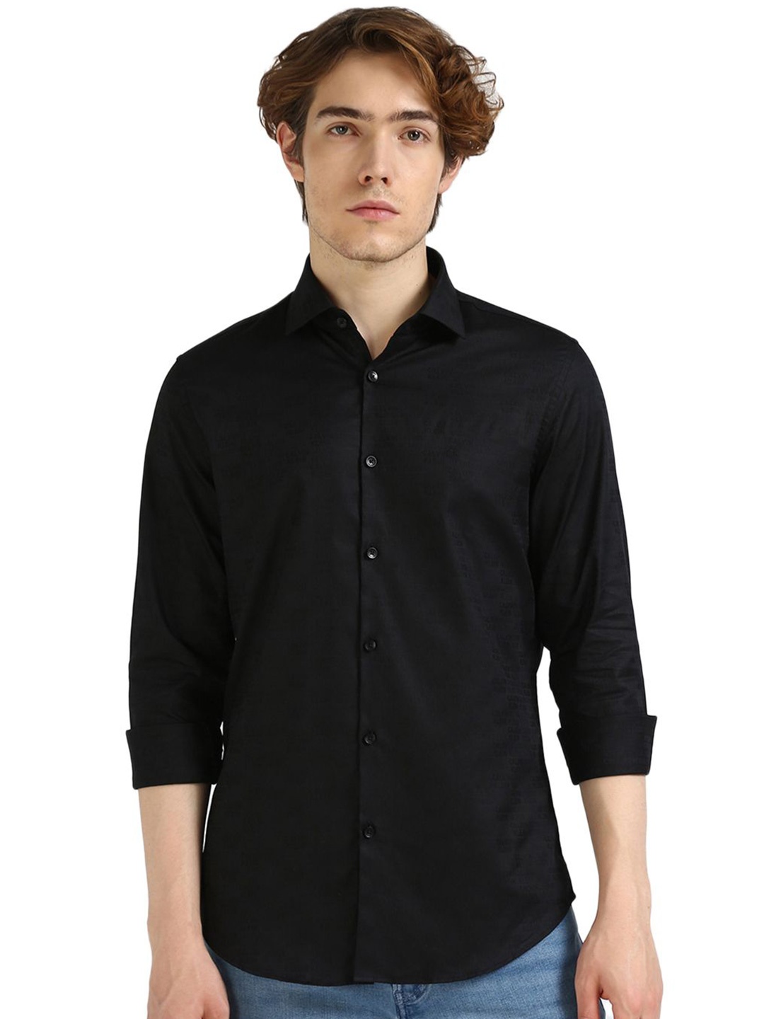

Calvin Klein Jeans Men Spread Collar Solid Cotton Slim Fit Casual Shirt, Black